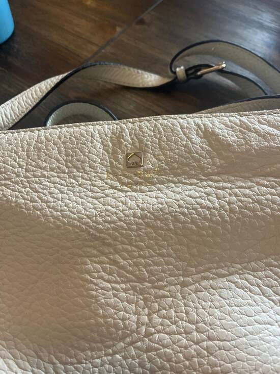 Kate Spade ♠️ Crossbody Black and Ivory Pebbled Leather adjustable strap - Picture 6 of 6